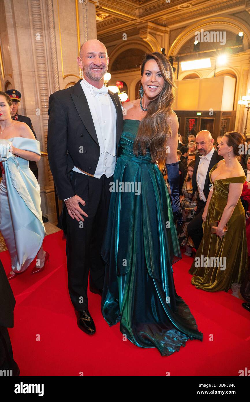 Vienna Opera Ball 2026: Martina Reuter with Freund Vladimir
